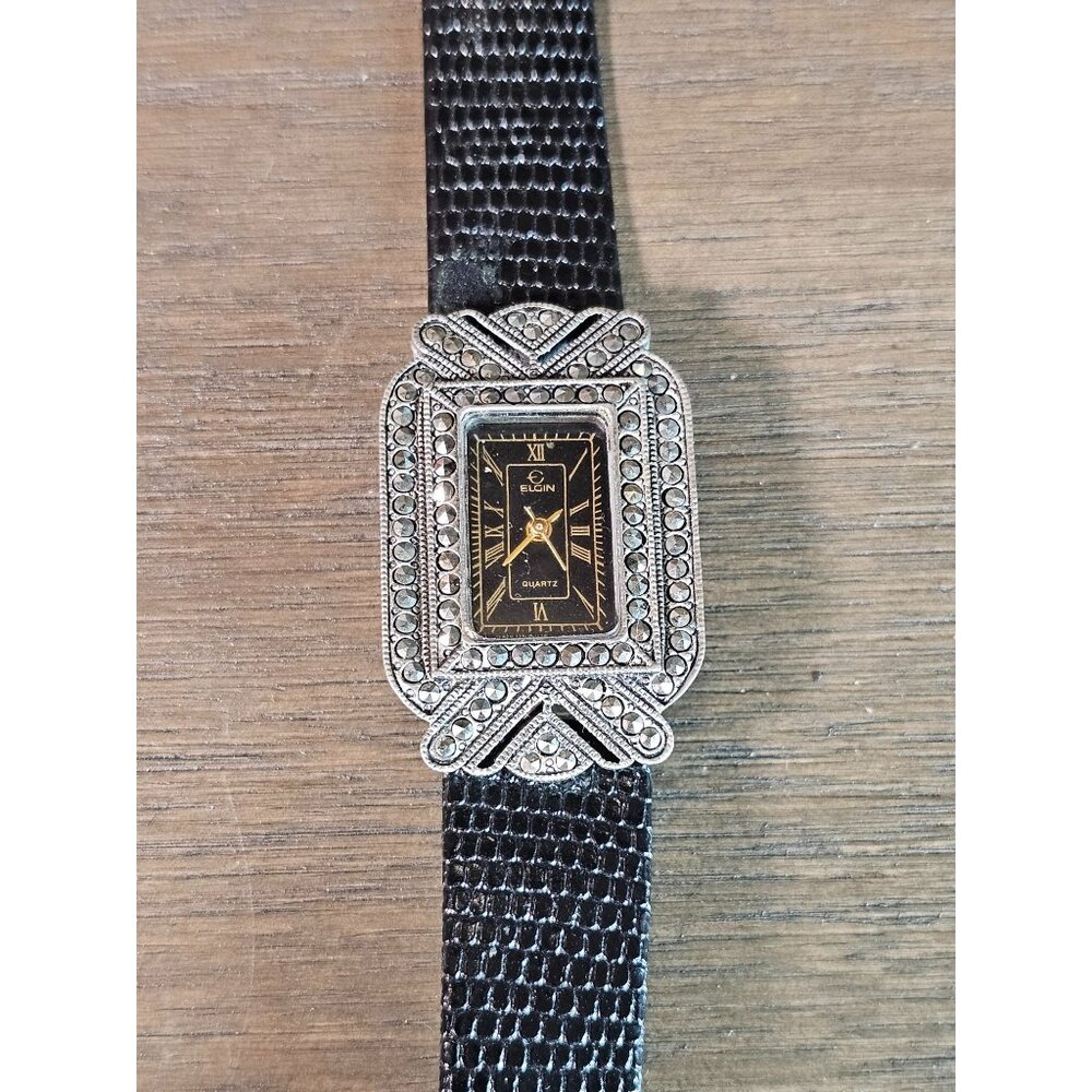 Vintage Elgin 2035 Ladies Watch Leather Band Silver Black